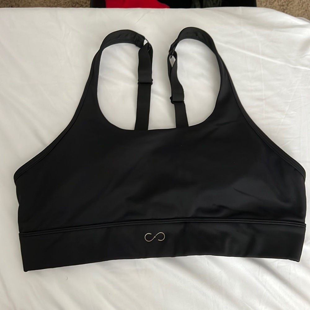 Black Sports Bra
